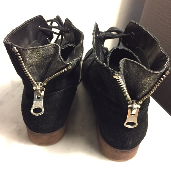 Steve Madden Suede Lace Up Booties - Picture 5 of 8